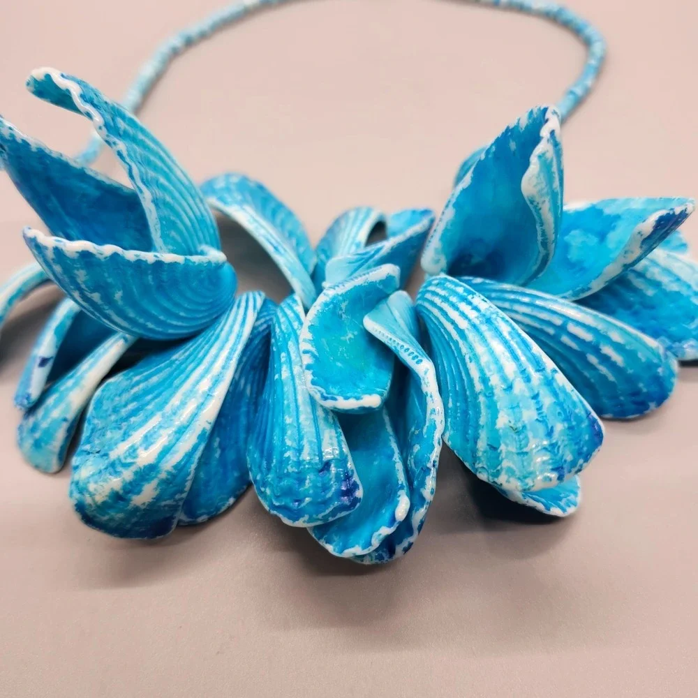 Chunky Seashell Statement Necklace Gaudy Turquoise Choker Brass Tone Beads Bold